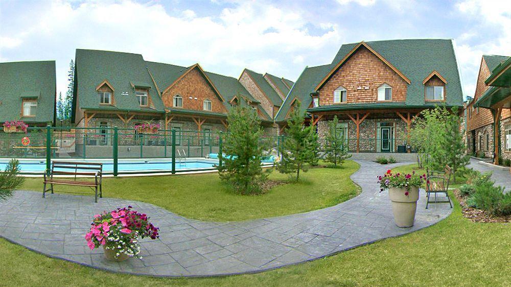 Mystic Springs Chalets & Hot Pools Canmore Exterior foto